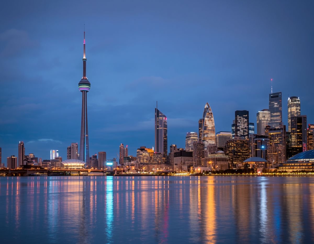 Toronto Limousine Service & Party Bus Rentals